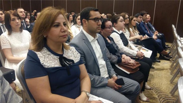 Vəkillər and i&ccedil;di