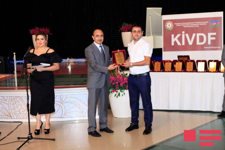 “Azərbaycan mediası özünün inkişaf dövrünü yaşayır” – Əli Həsənov