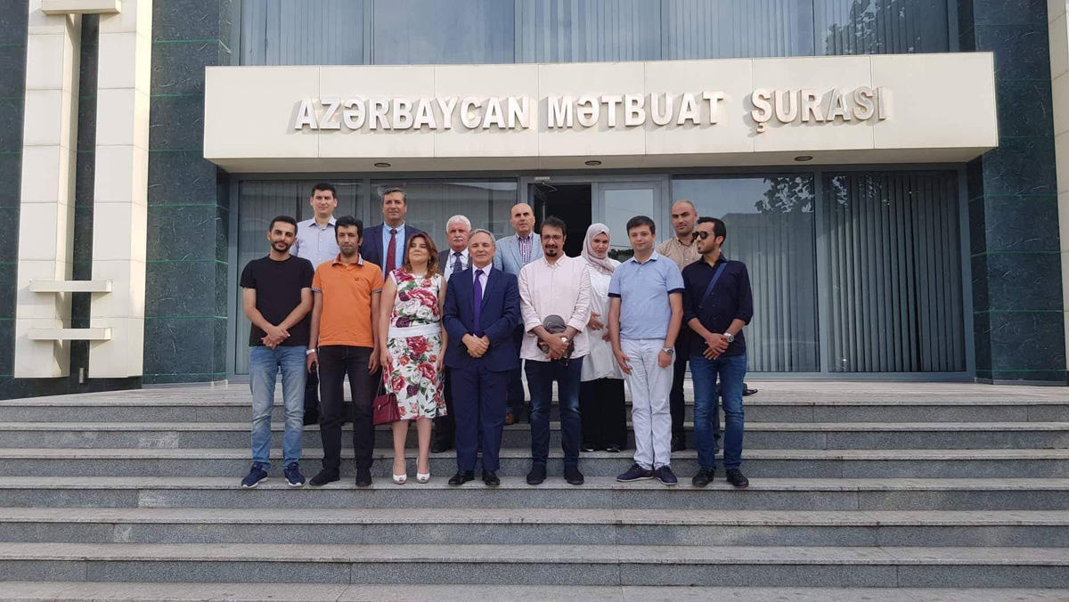 Qətərli jurnalist qrupu Mətbuat Şurasında
