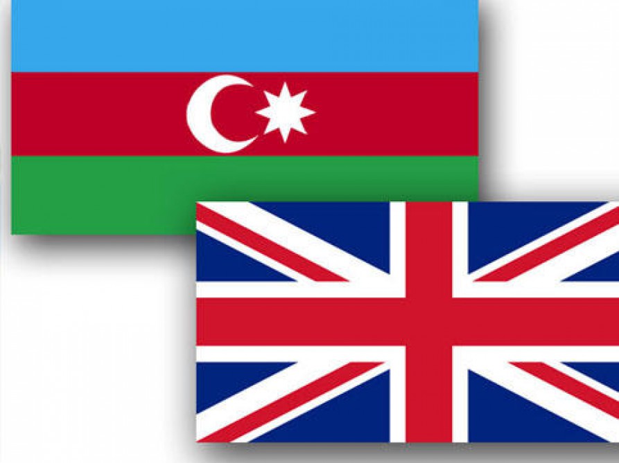Böyük Britaniyadakı diplomatımız fəxri mükafat aldı   