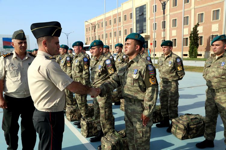 Əfqanıstandakı s&uuml;lhməramlılarımızın bir qrupu Azərbaycana qayıtdı