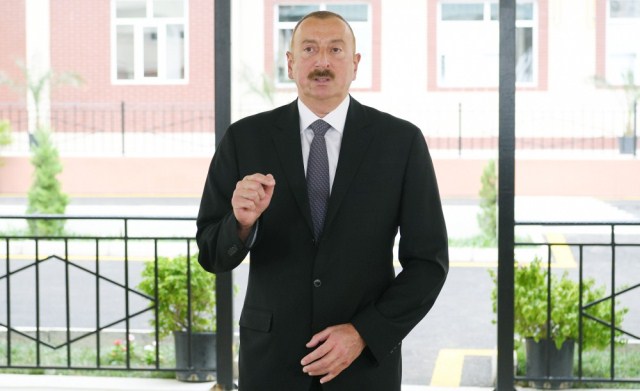 İlham Əliyev: “Sülh istəyirlərsə, erməni əsgəri torpaqlarımızdan çıxmalıdır”