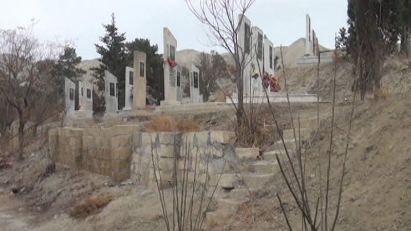 Yevlaxda qəbiristanlıqdan oğurluq oldu