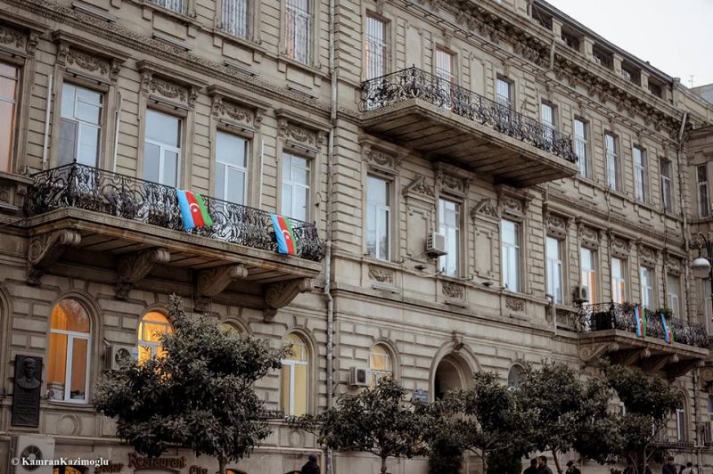&ldquo;&Ouml;vladımın Qərbi Kaspi universitetini se&ccedil;məsi mənim t&ouml;vsiyəm olub&rdquo; &ndash; El&ccedil;in Şıxlı