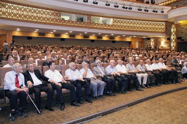 Milli Kino G&uuml;n&uuml; m&uuml;nasibətilə Bakıda təntənəli mərasim ke&ccedil;irilib