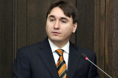 Ermənistanda baş nazirin sabiq müavininə ittiham irəli sürüldü