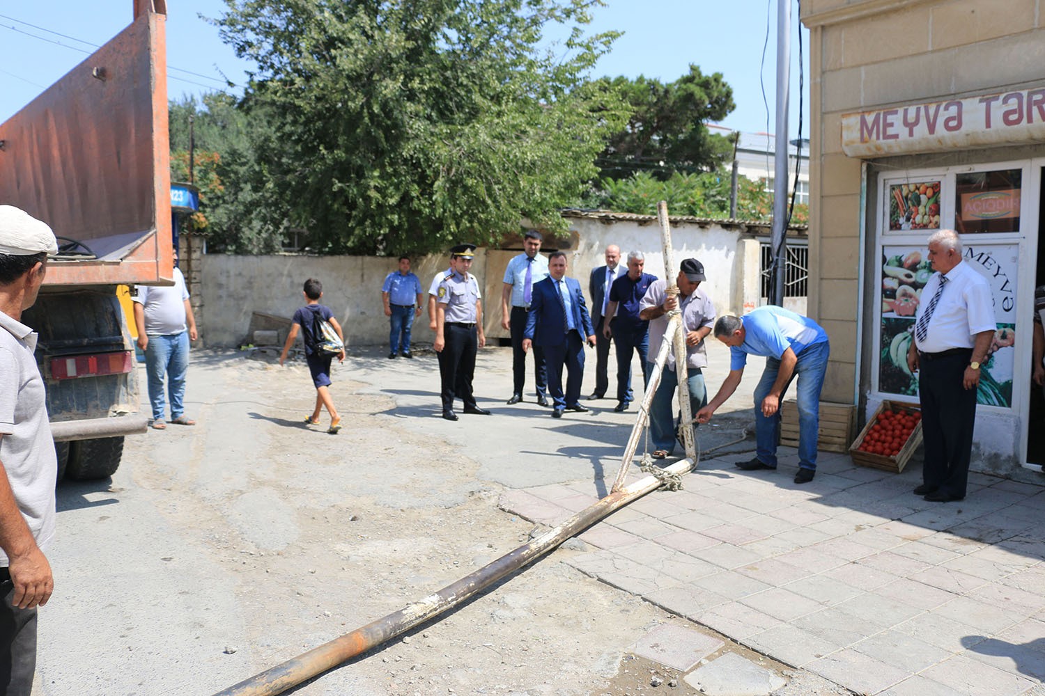 Qanunsuz heyvan kəsimi məntəqələrinin qurğuları s&ouml;k&uuml;ld&uuml;