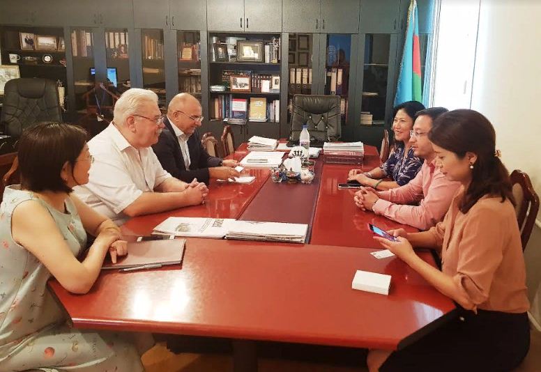 ADU Şanxay Pedaqoji Universiteti ilə əməkdaşlıq edəcək