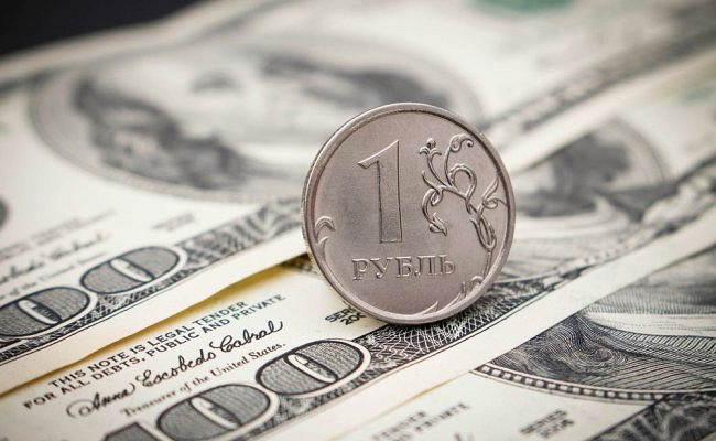 ABŞ-dan sanksiya ANONSU - Rubl kəskin ucuzlaşdı