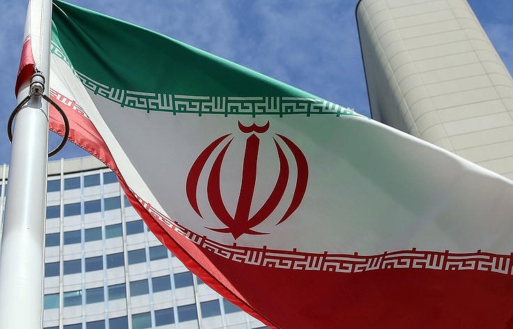 İraq İrana bank köçürmələrini dayandırıb