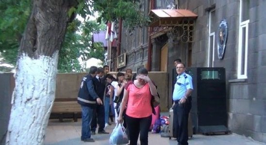 T&uuml;rkiyədən iki azərbaycanlı qadın deportasiya edildi