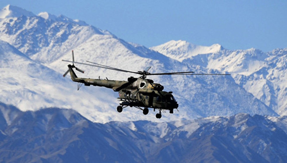 Tacikistanda helikopter qəzası - ekipaj həlak oldu