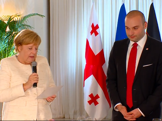 Angela Merkel Tbilisidə bəyanat verdi: “Bu ədalətsizliyi unutmuruq”   