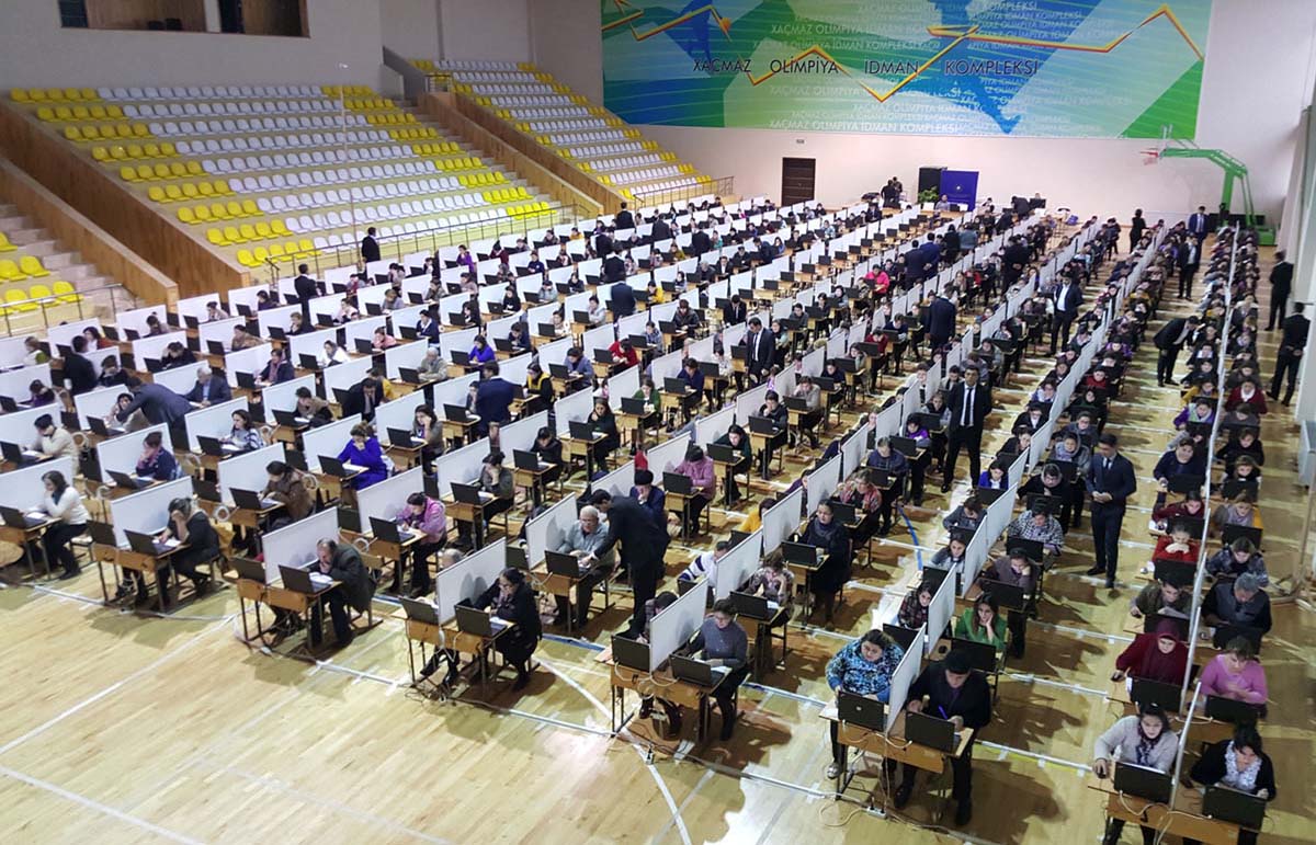 3692 m&uuml;əllim işə qəbul olundu