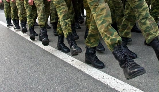 Ermənistanda zabit özünü güllələdi