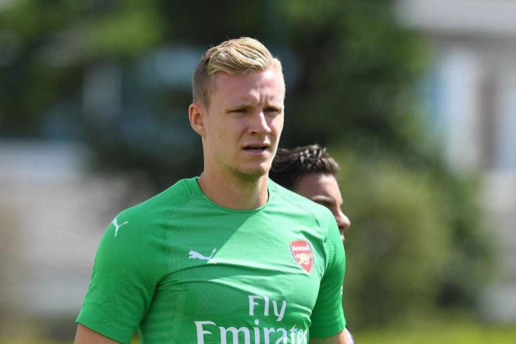 “Arsenal”ın qapıçısı: “Azərbaycan azərkeşləri çox çılğındır” 