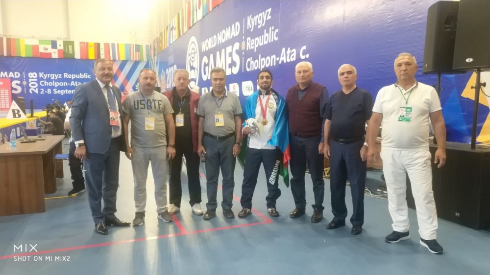 Azərbaycan idman&ccedil;ısı qızıl medal qazandı