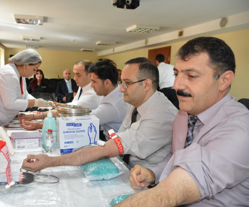 Ali məktəbdə qanvermə aksiyası