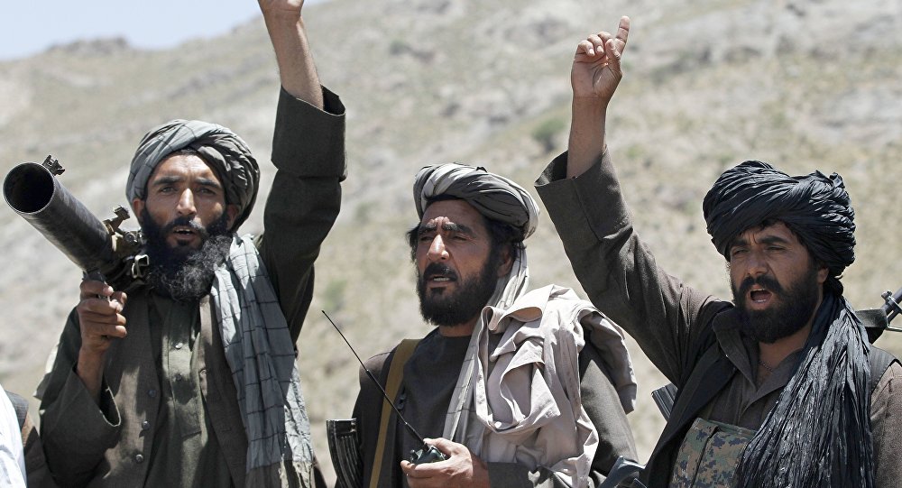 "Taliban" 6 polisi &ouml;ld&uuml;rd&uuml;