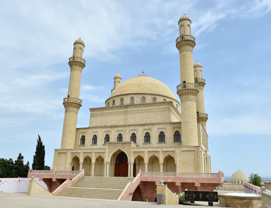 Məscidlərə qadın mollalar da təyin ediləcək