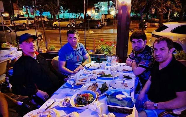 Elmar Vəliyev oğlu ilə restoranda&nbsp;