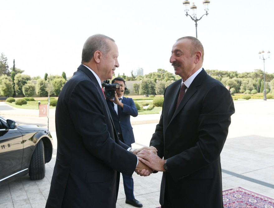 Prezidentlər Şəhidlər xiyabanını ziyarət etdilər