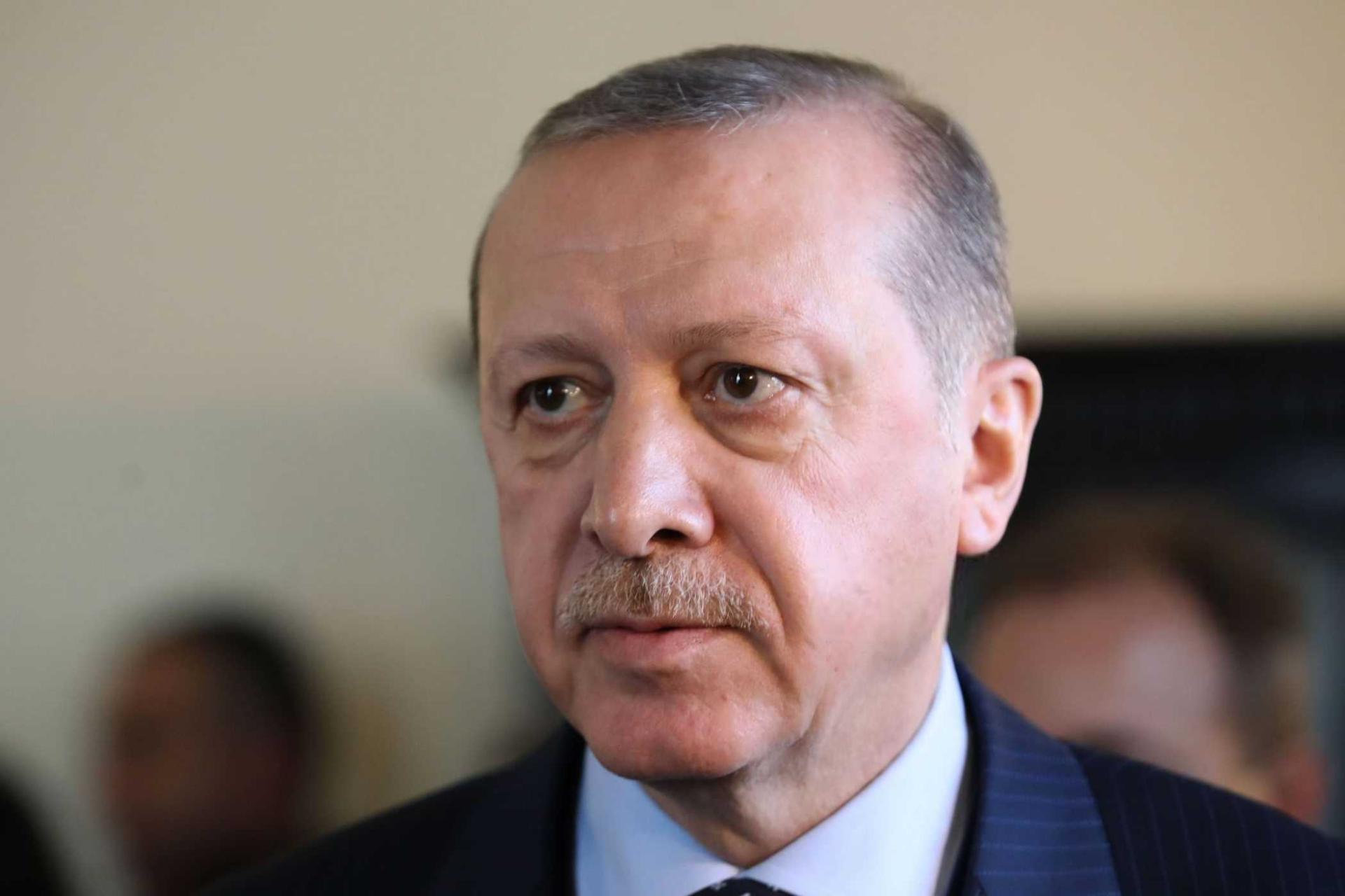 Ərdoğan səlahiyyətlərini vitse-prezidentə təhvil verdi