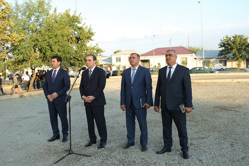 Gəncənin icra başçısı 50 şikayətçini dinlədi 