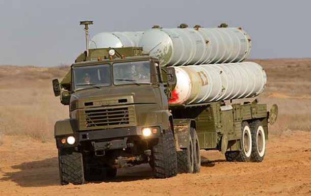 Rusiya Suriyaya S-300 raketləri yerləşdirir