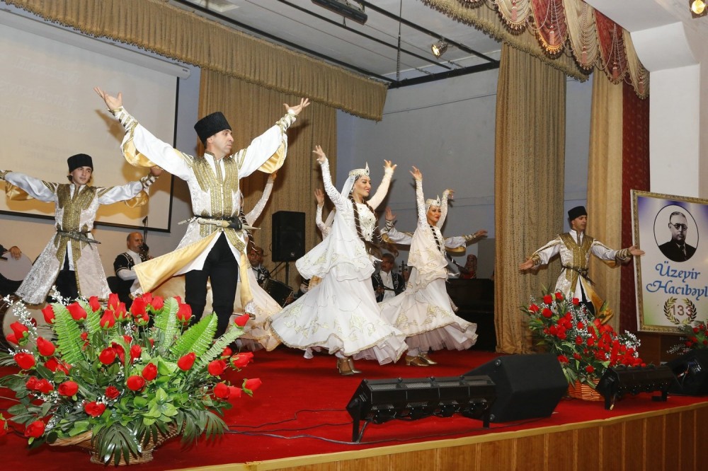 Ağcabədidə konsert ke&ccedil;irildi
