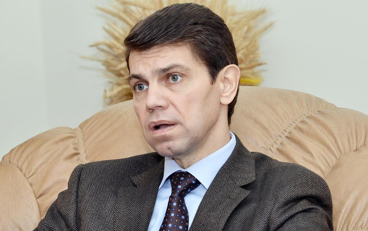 Ukrayna Azərbaycanda dərman zavodu tikir