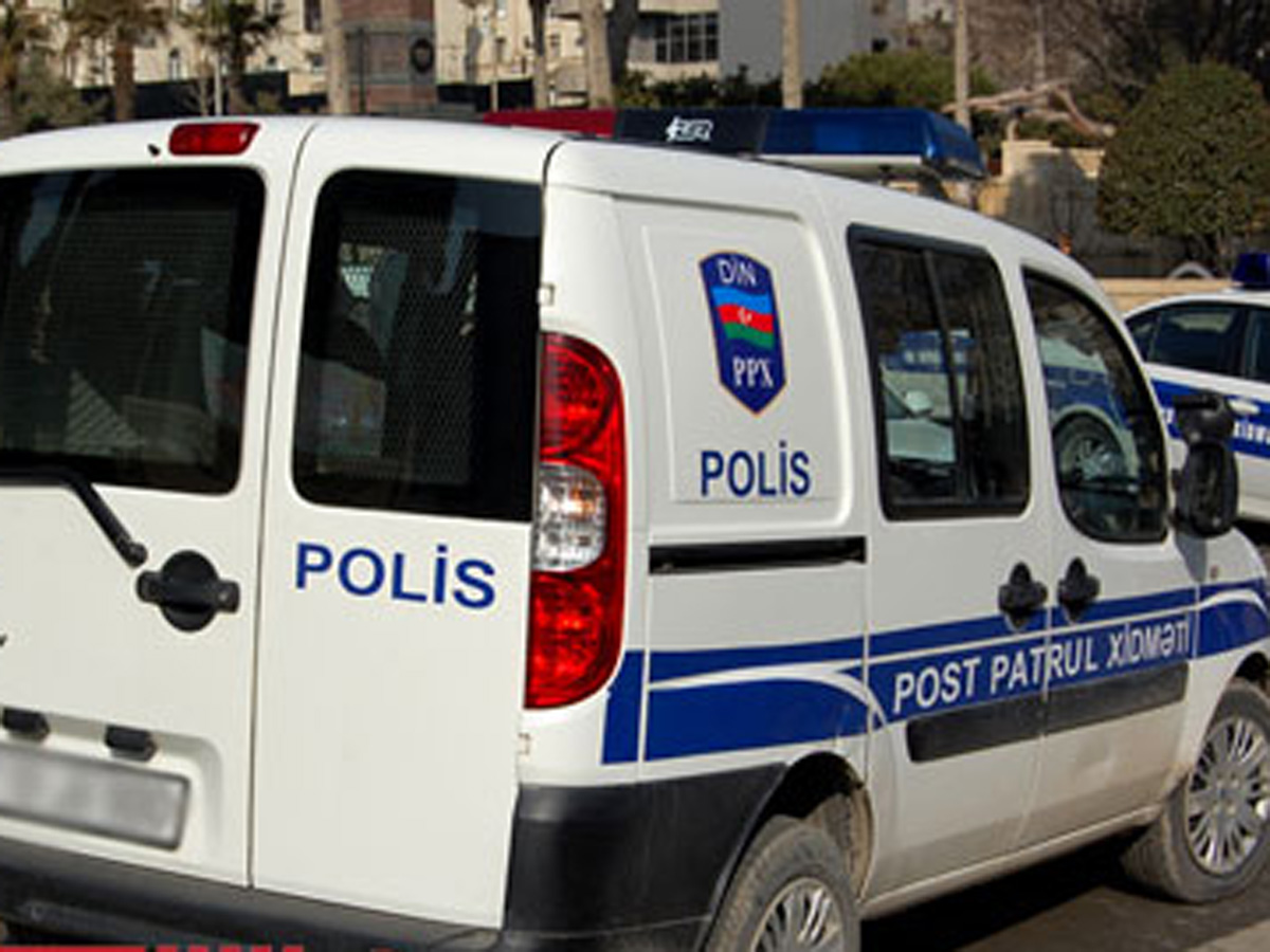 Polis 57 nəfəri SAXLADI