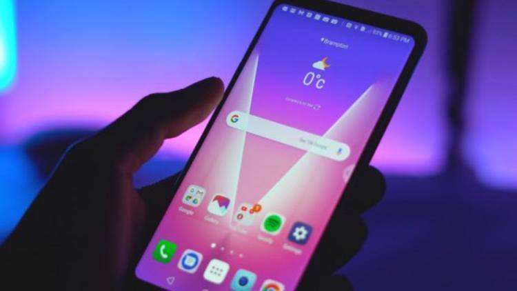 5 kameralı LG telefonunun görüntüləri yayıldı - VİDEO 