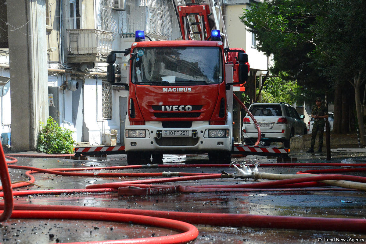 Xaçmazda və Bərdədə yanğın