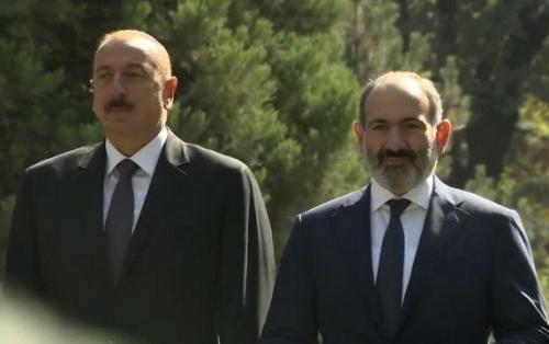 Paşinyan İlham Əliyevlə görüşündən danışdı: “O, savadlı insandır”