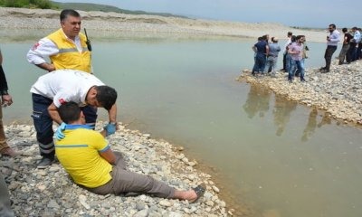 Suda boğulan gənc xilas edildi