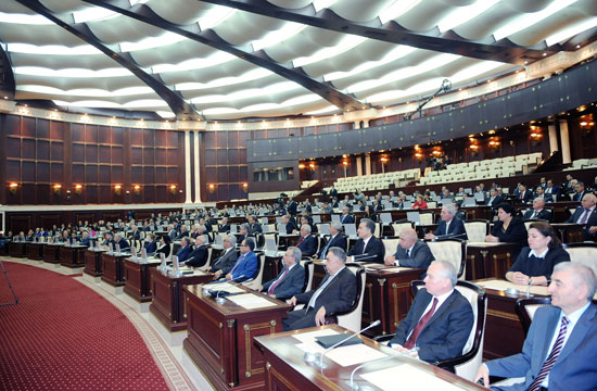 Milli Məclisin iclası başa çatdı   