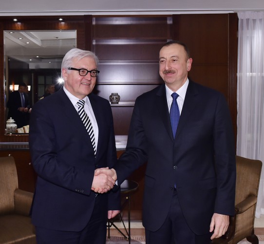 İlham Əliyev Almaniya prezidentini təbrik etdi 
