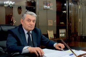 Sarkisyanın ke&ccedil;miş silahdaşı Paşinyan tərəfə ke&ccedil;di