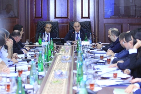 D&ouml;vlət G&ouml;mr&uuml;k Komitəsi və Vergilər Nazirliyi birgə kollegiya iclası ke&ccedil;irdi 