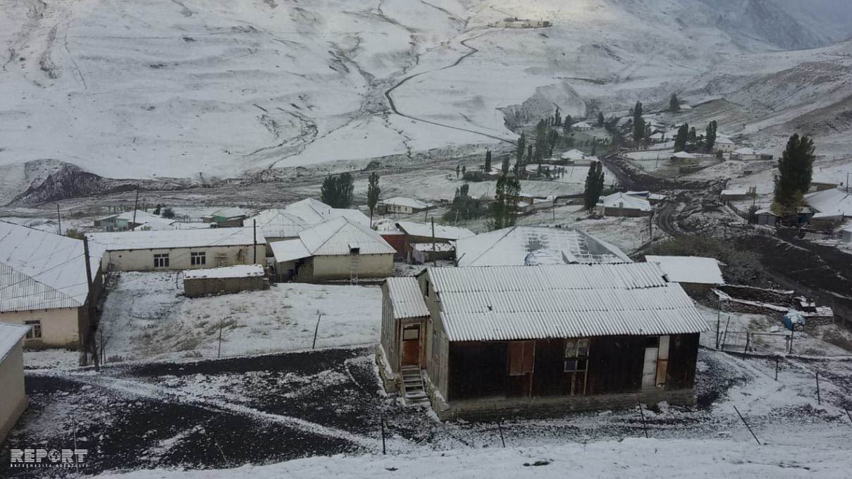 Azərbaycana ilk qar yağdı