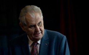&Ccedil;exiya prezidenti qara&ccedil;ılarla bağlı vəziyyəti gərginləşdirir