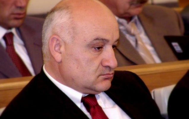 Ermənistanda həmkarını güllələyən eks-deputat intihar etdi