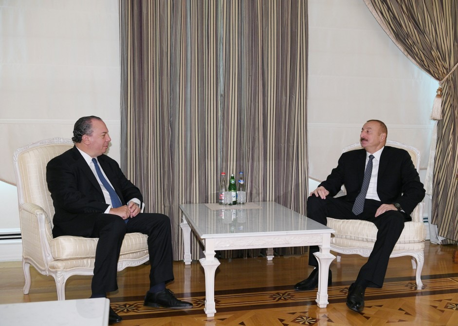 İlham Əliyev Fond prezidentini qəbul edib