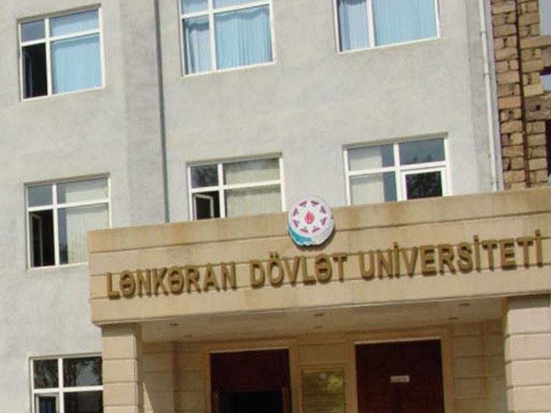 Lənkəran D&ouml;vlət Universitetində hicab qalmaqalı - A&Ccedil;IQLAMA&nbsp;