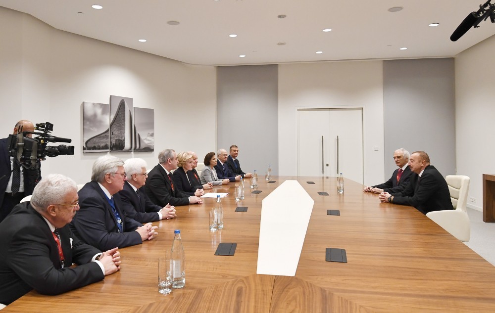 Prezident Olqa Qolodetsini qəbul etdi - YENİLƏNİB