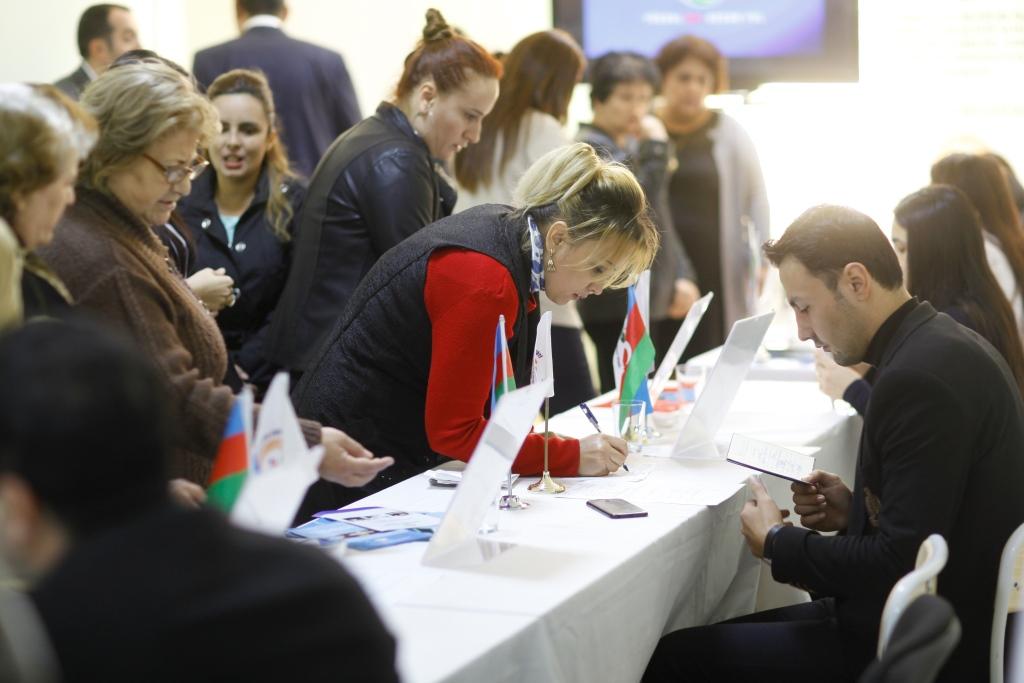 Bu ilin 9 ayında 2349 köçkün işlə təmin edilib 