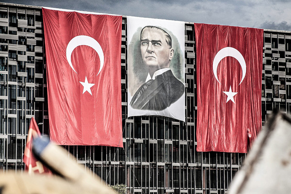 Atatürkün şah əsəri - Cümhuriyyət necə yarandı? 
