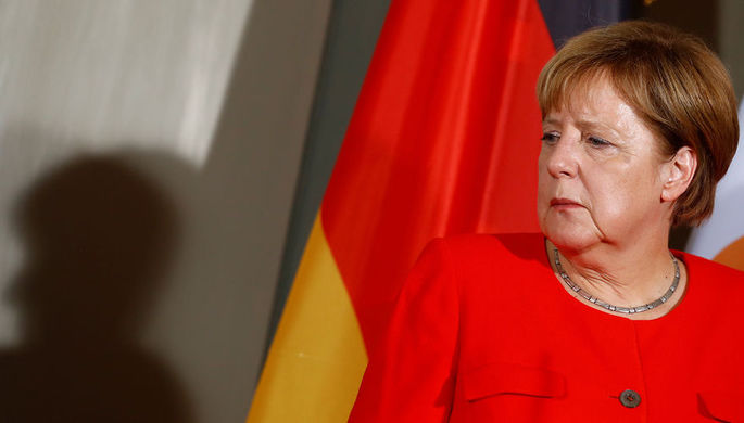 Merkel partiya sədrliyindən gedir