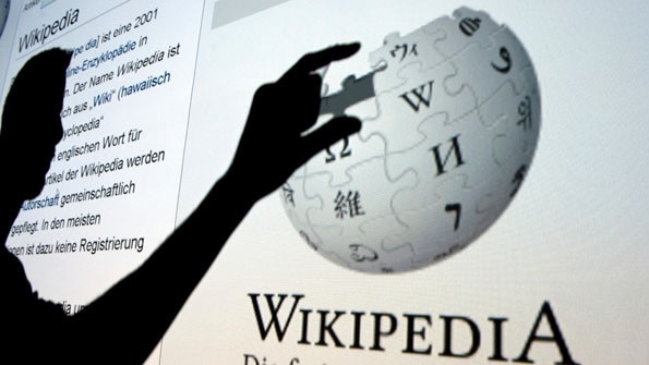 Vikipediya-dakı SƏHVLƏRƏ kim cavabdehlik daşıyır?